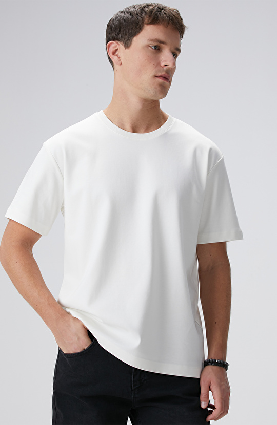 Kırık Beyaz T-shirt