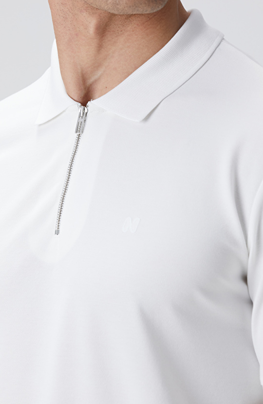Kırık Beyaz Polo Yaka Örme T-shirt
