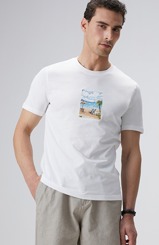 Kırık Beyaz Nakışlı Örme T-shirt