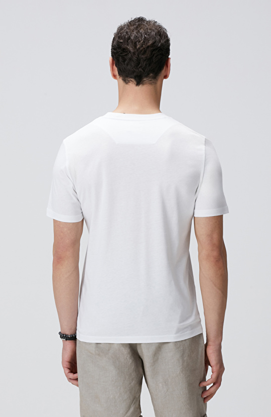 Kırık Beyaz Nakışlı Örme T-shirt