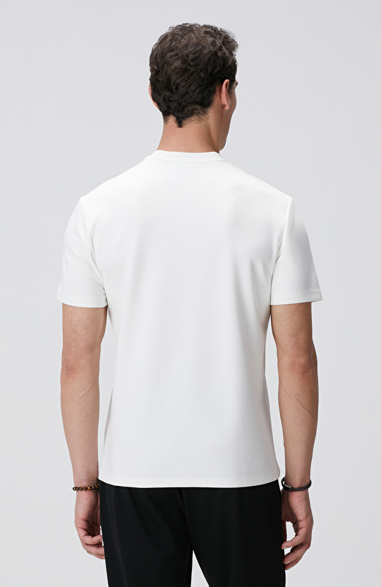 Kırık Beyaz T-shirt