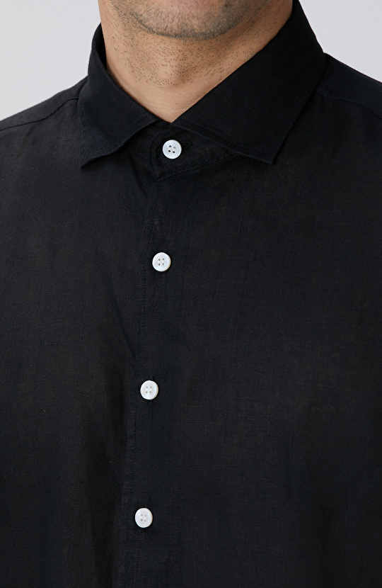 Siyah Keten Gömlek