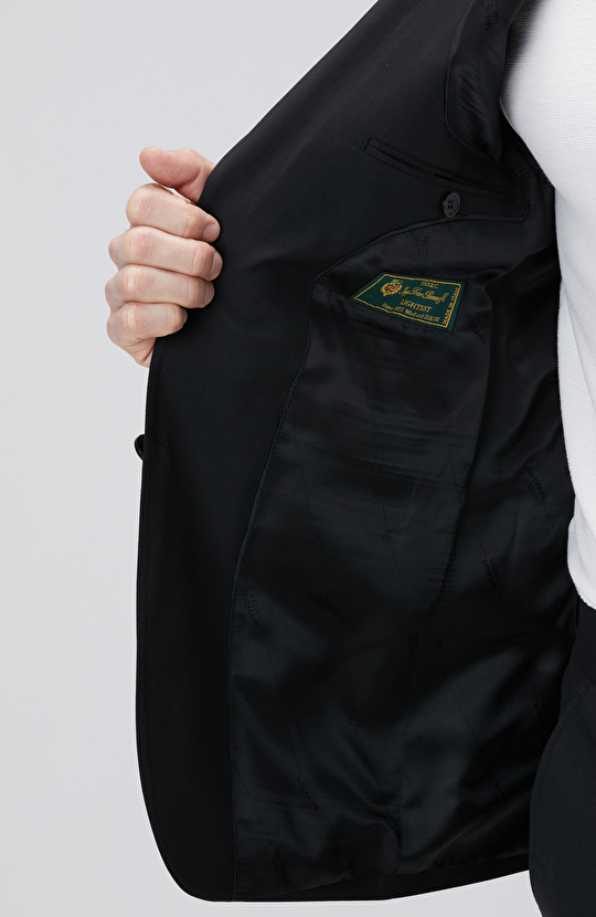 Siyah Limited Loro Piana Kumaşından Üretilmiş Yün İpek Karışımlı Takım Elbise