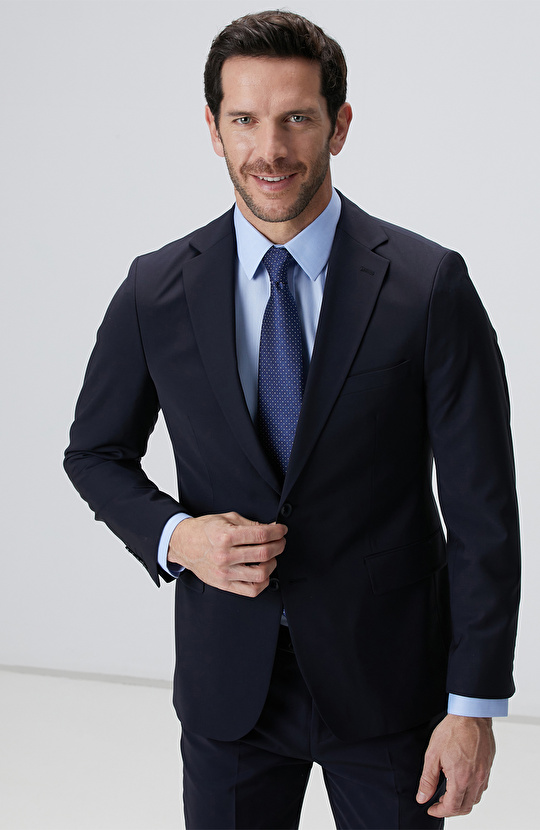 Lacivert Limited Loro Piana Kumaşından Üretilmiş Yün İpek Karışımlı Takım Elbise