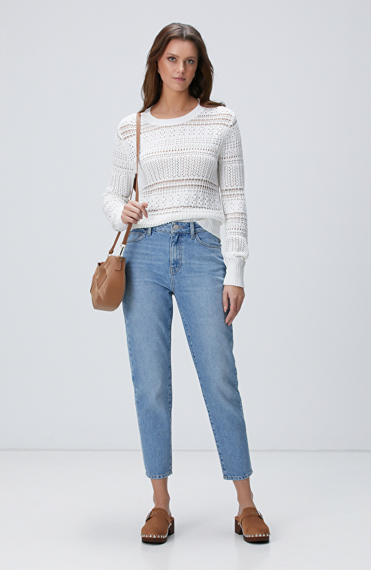 Kırık Beyaz Örgü Detaylı Triko Kazak