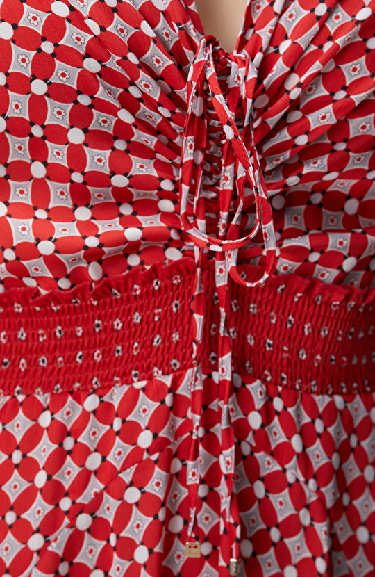 Kırmızı Desenli Mini Elbise