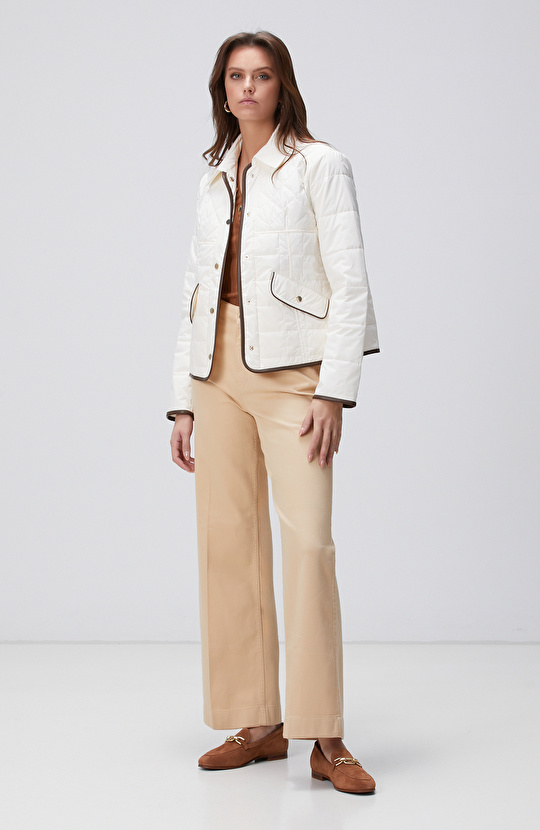 Kırık Beyaz Kapitoneli Mont