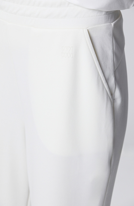 Kırık Beyaz Eşofman