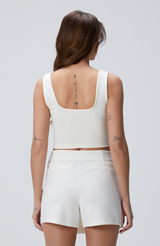 Kırık Beyaz T-shirt