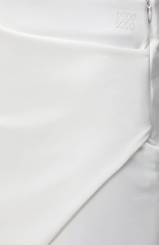 Kırık Beyaz Şort Etek