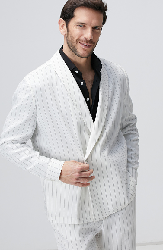 Kırık Beyaz Keten Karışımlı Takım Elbise