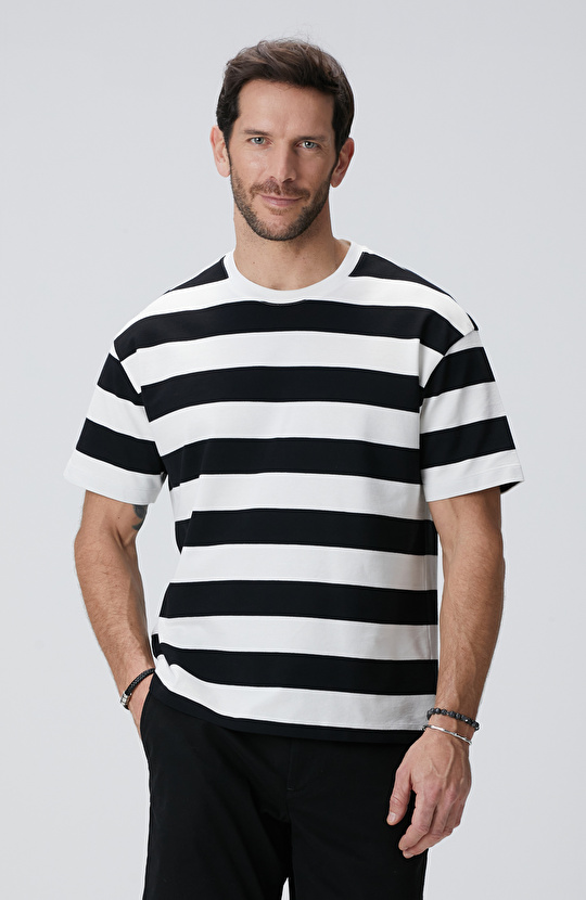 Siyah Beyaz T-shirt