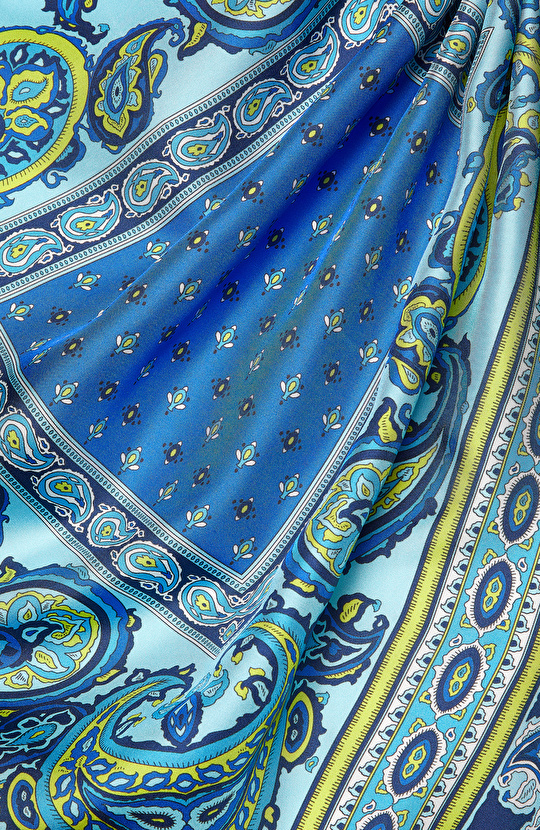 Renkli Kadın İpek Eşarp