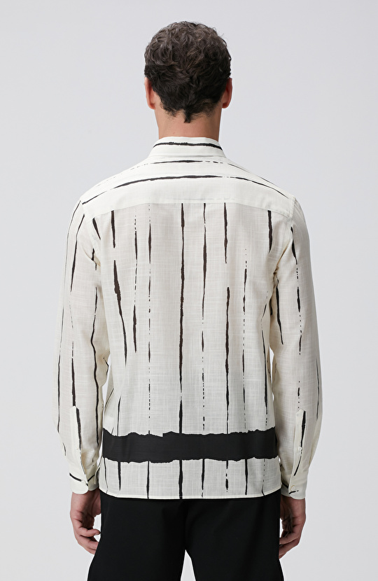 Kırık Beyaz Baskılı Gömlek