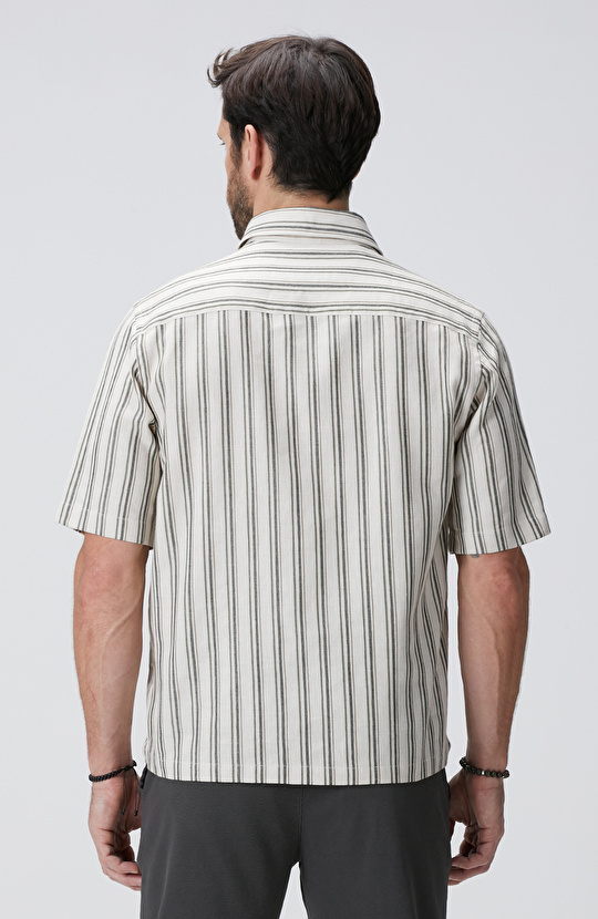 Kırık Beyaz Çizgili Keten Karışımlı Gömlek