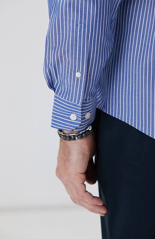 Mavi Çizgili Gömlek