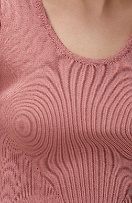 Gül Kurusu Büstiyer