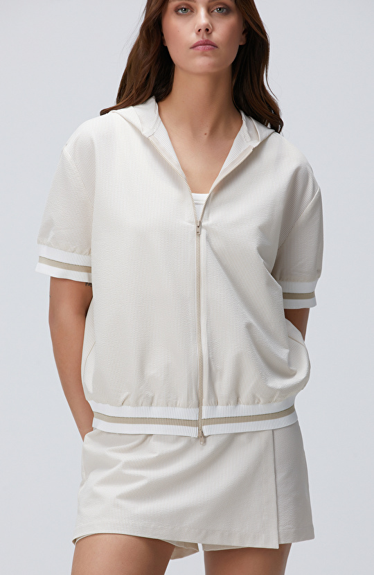 N-Tech Kırık Beyaz Bej Gofreli Mont