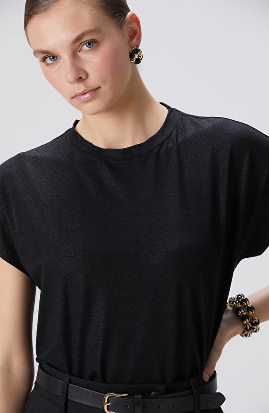 Siyah T-shirt