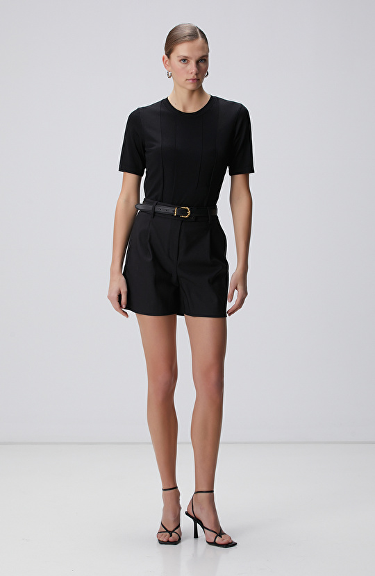 Siyah Jakarlı Kazak