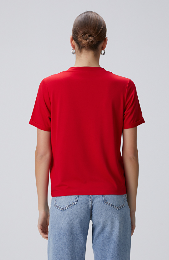 Kırmızı Tshirt