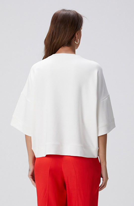 Kırık Beyaz Sweatshirt