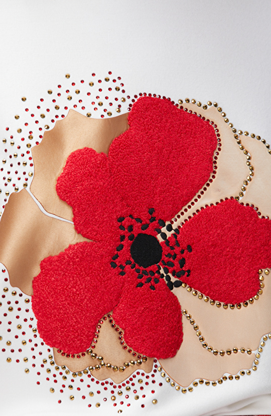 Kırık Beyaz Sweatshirt