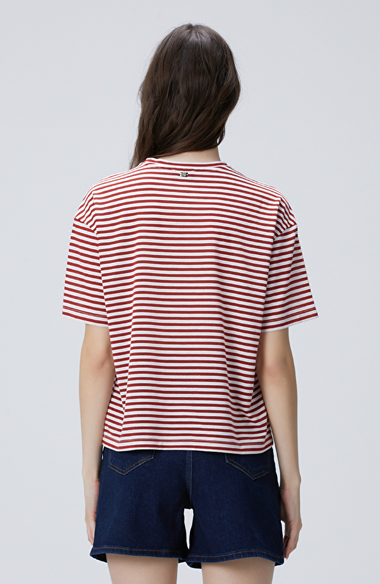 Kırmızı Beyaz T-shirt