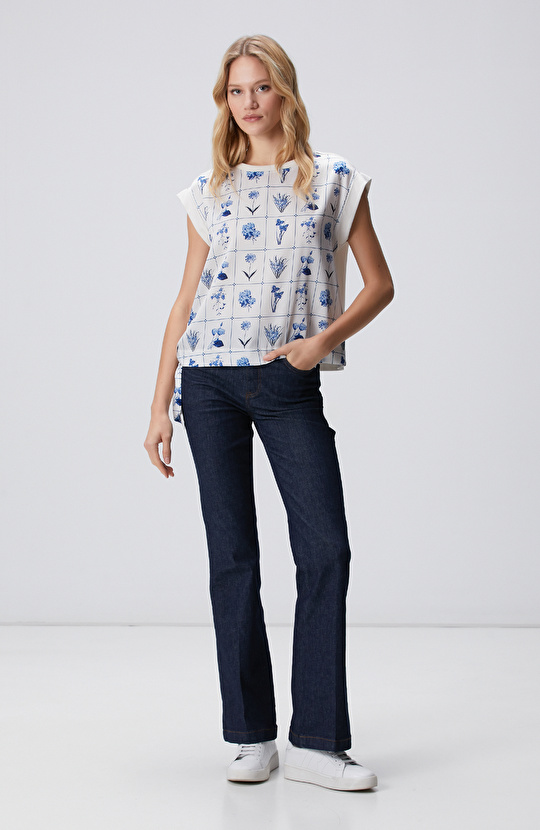 Lacivert Kırık Beyaz Desenli T-shirt