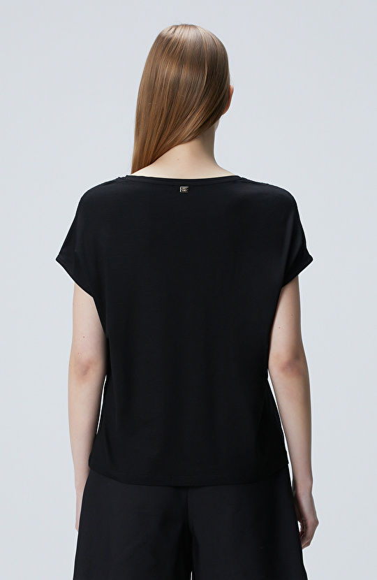 Siyah T-shirt