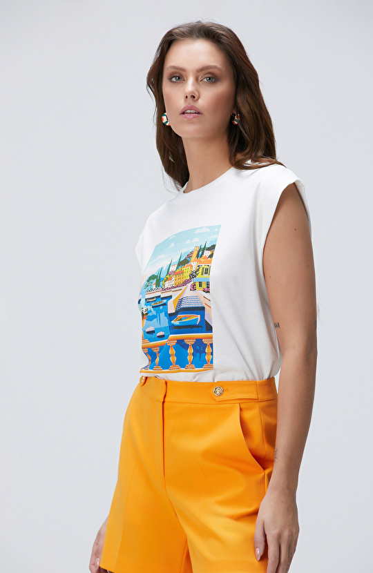 Kırık Beyaz Baskılı T-shirt