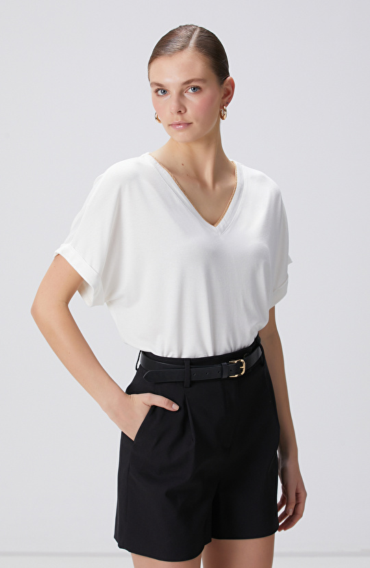 Kırık Beyaz T-shirt