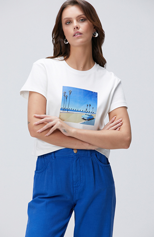 Kırık Beyaz T-shirt