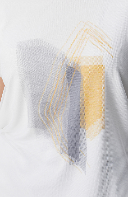 Kırık Beyaz Tül Garnili T-shirt
