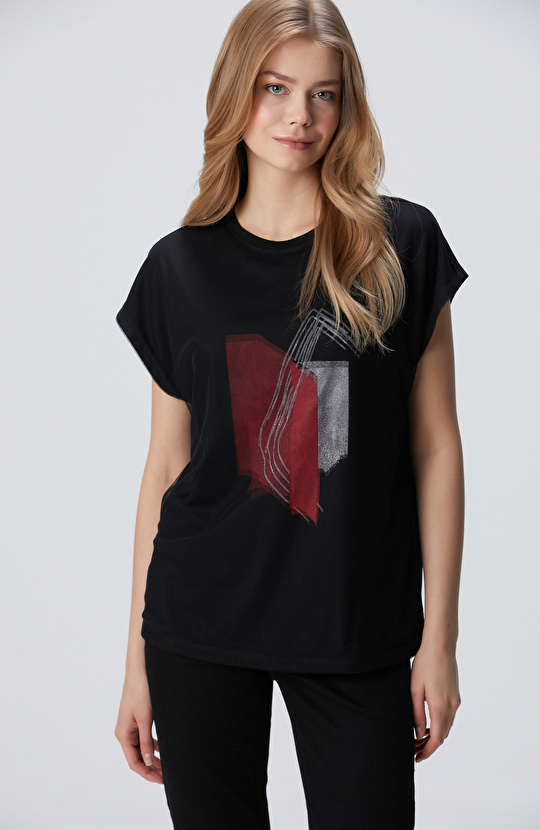Siyah Tül Garnili T-shirt