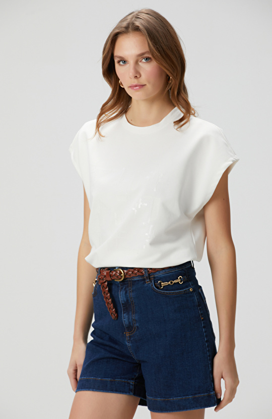 Beyaz Payet Nakış İşlemeli T-shirt