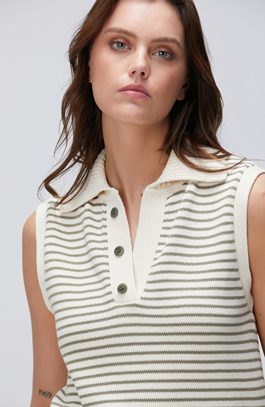 Ekru Haki Polo Yaka Çizgili Triko