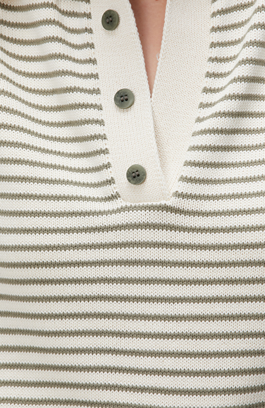 Ekru Haki Polo Yaka Çizgili Triko