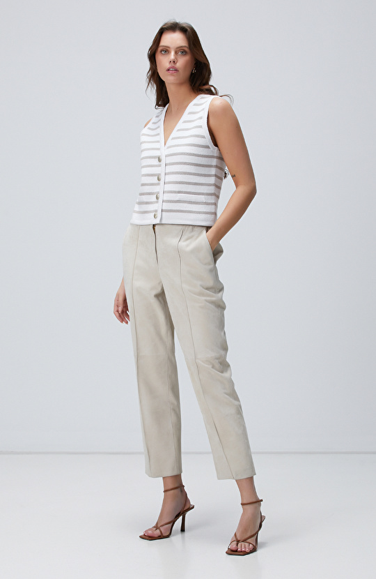 Kırık Beyaz Çizgili Triko Yelek