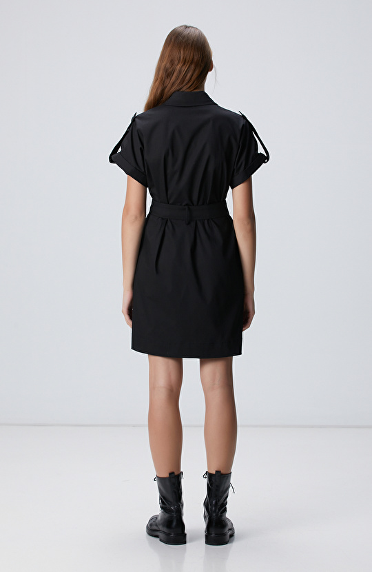 Siyah Diz Boy Elbise