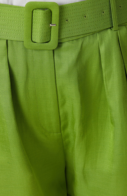 Fıstık Yeşili Keten Karışımlı Şort