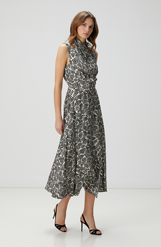 Kırık Beyaz Siyah Desenli Midi Elbise