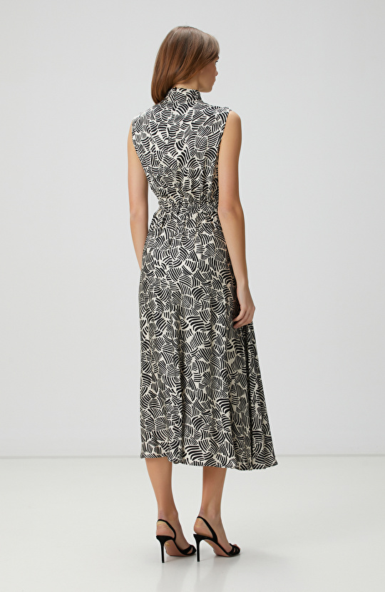 Kırık Beyaz Siyah Desenli Midi Elbise