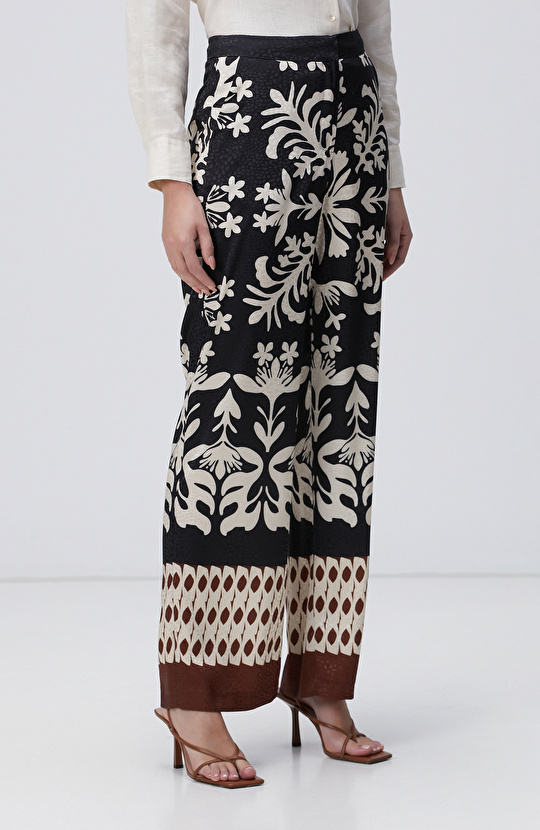 Siyah Bej Desenli Pantolon