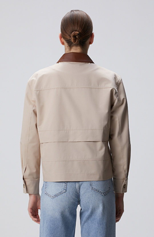 Açık Bej Kısa Pardösü