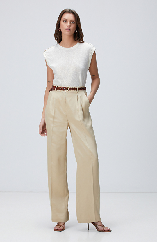 Kırık Beyaz Apoletli Baskılı T-shirt