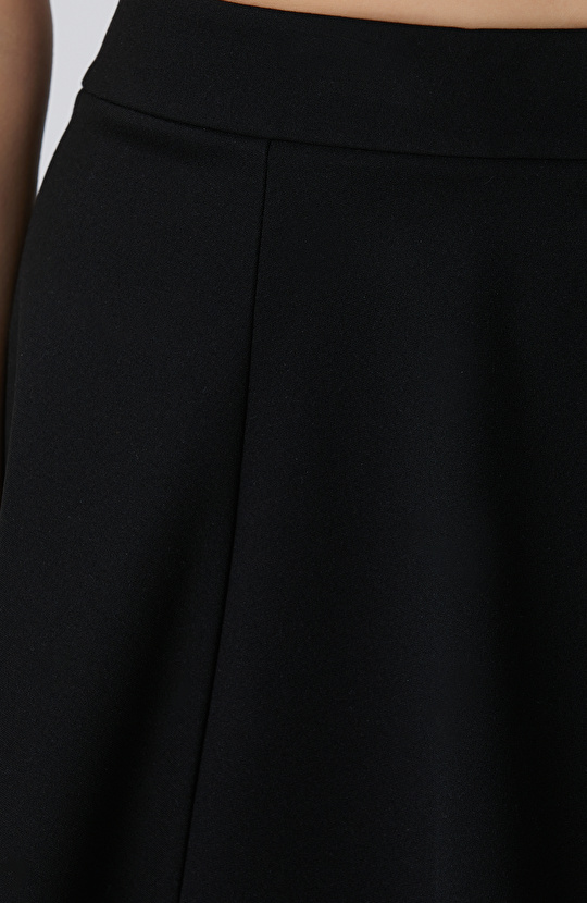 Siyah Mini Etek