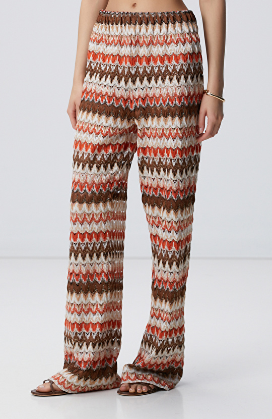 Kırık Beyaz Kahverengi Plaj Pantolonu