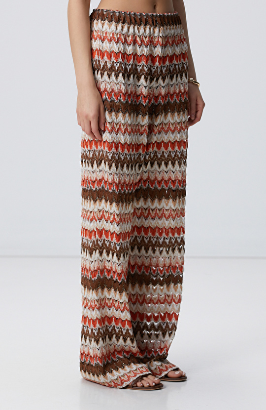 Kırık Beyaz Kahverengi Plaj Pantolonu