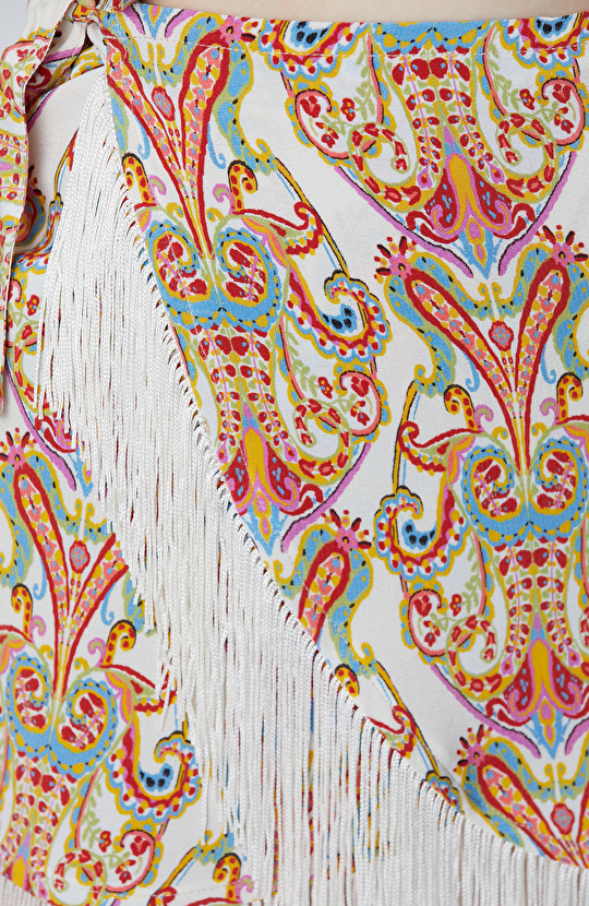 Bej Püsküllü Pareo